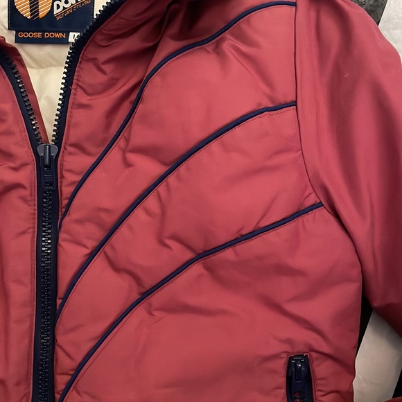 Vintage 80s 1st Down Sz 14 Burgundy & Navy Puff Sleeve 100% Goose Down Ski Coat - Picture 3 of 13